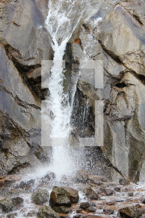waterfall between rock