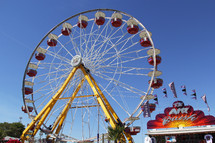 ferris wheel ride at an amusement park
