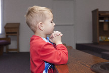 boy child in prayer