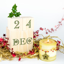 25th of December, Christmas, Christmas day, blocks, candle, hay, candle, stars, holly, decorations 