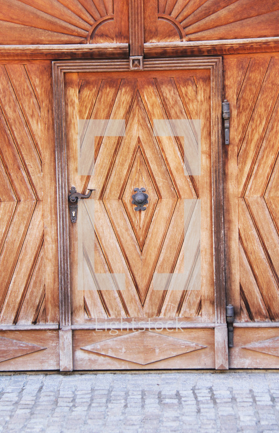 diamond pattern wood door 