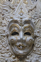 porcelain mask 