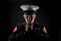 praying marine in uniform 