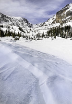 lake Haiyaha is a alpine lake located in Rocky Mountain National Park