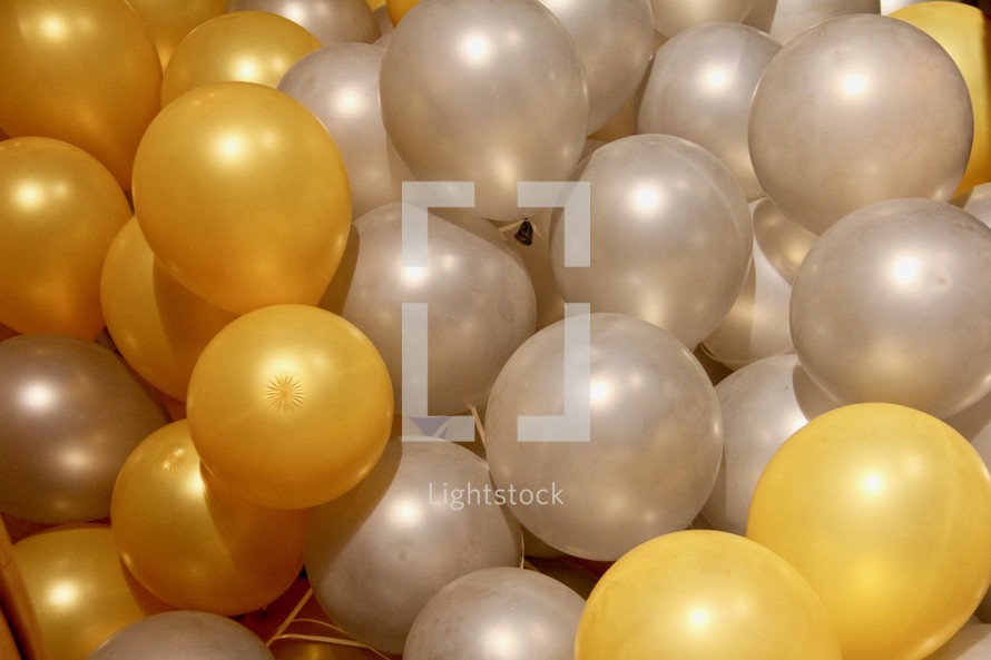 gold balloons background 