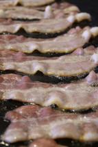 frying bacon 