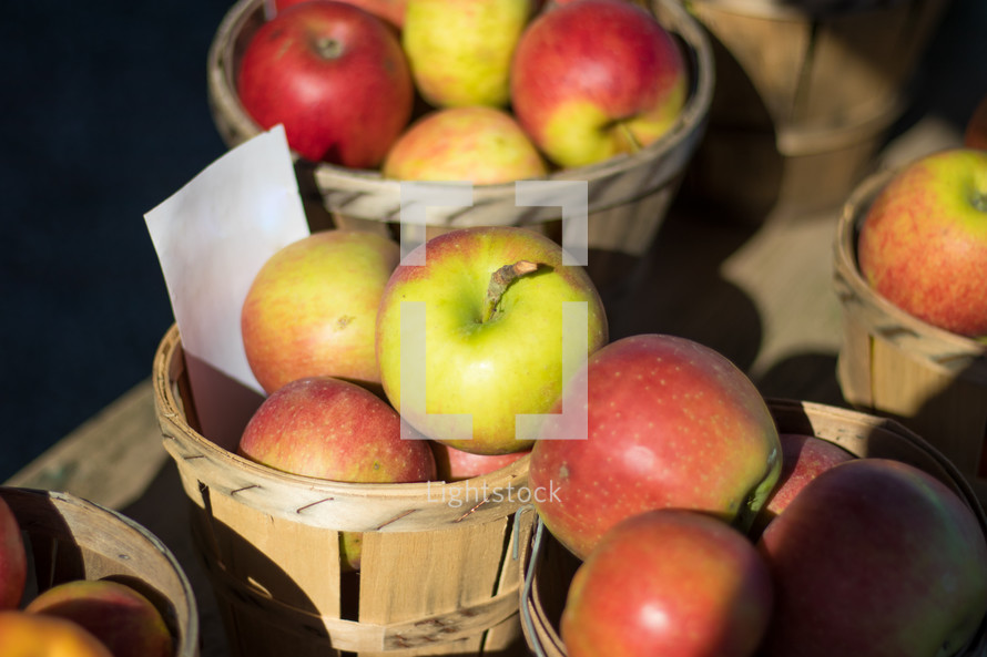 apples in baskets 