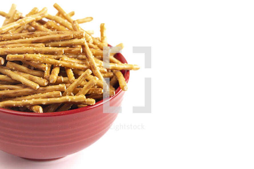 pretzels in a bowl 