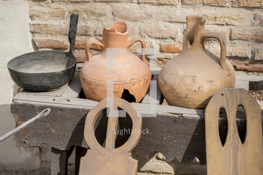 pottery and pots 