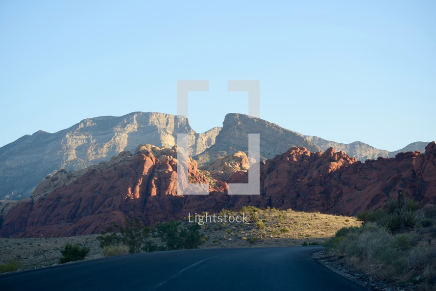 scenic loop road of Red Rock Canyon 