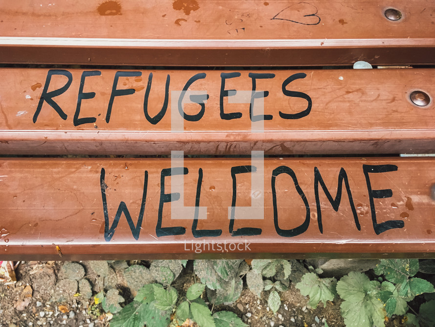 Refugees welcome sign 