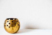 gold candle holder 