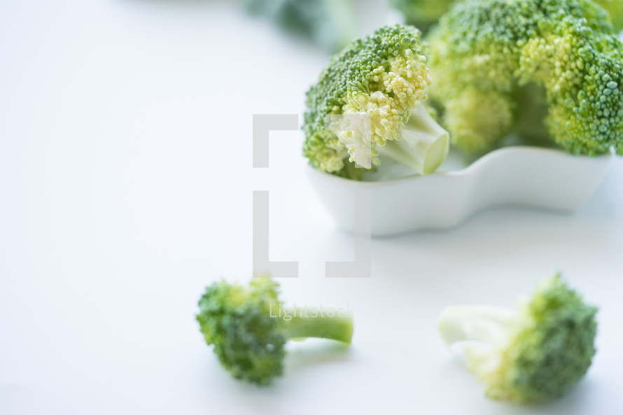 chopped broccoli 