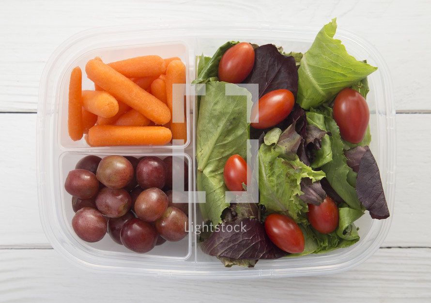 packed salad lunch 