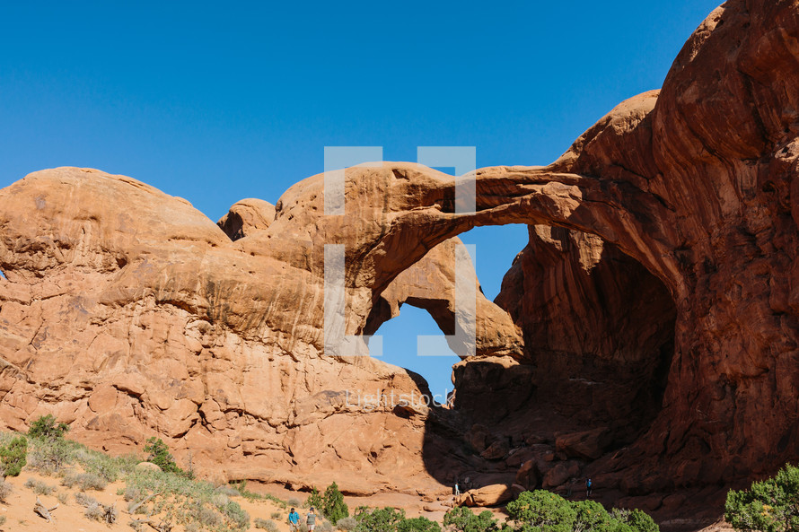 red rock arches 