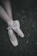 ballet toe shoes 