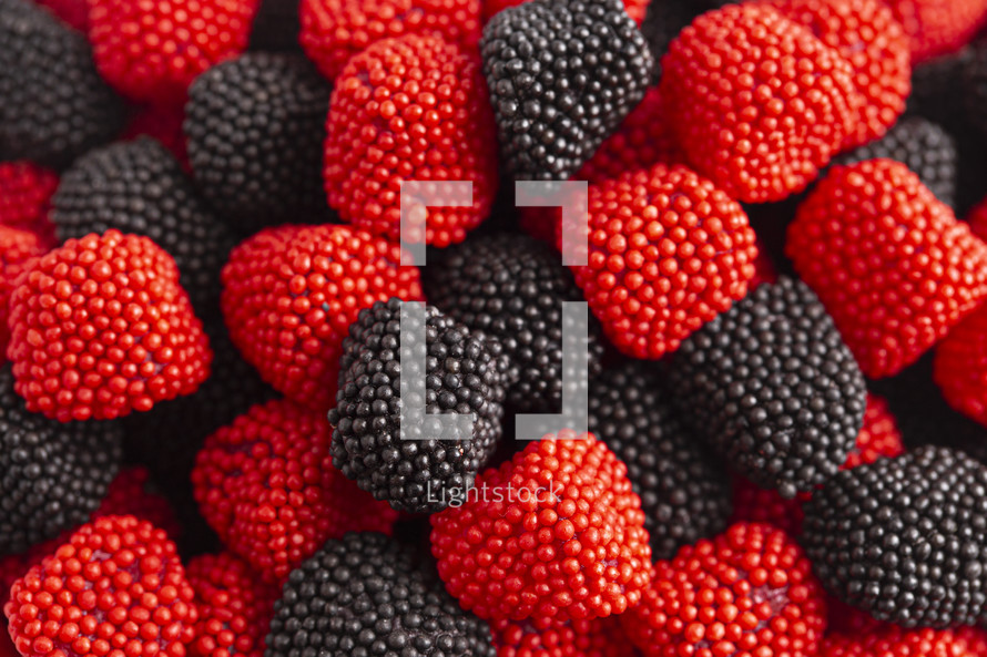 Raspberry and Blackberry Gummy Candies 