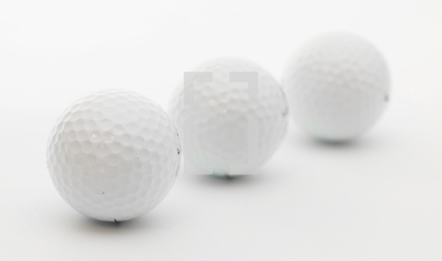 golf balls 