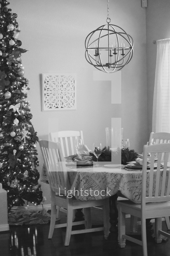 Table set for Christmas dinner 
