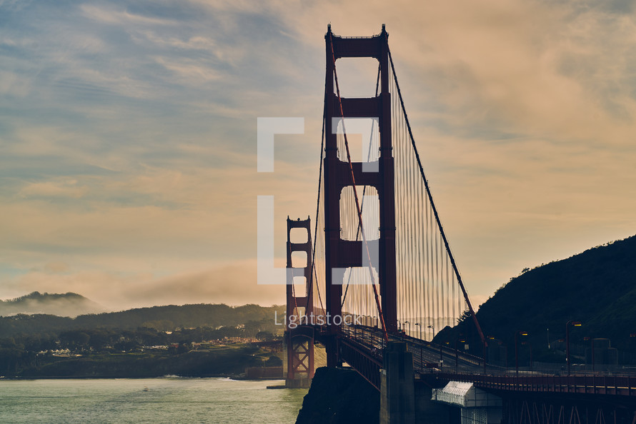 The Golden Gate Bridge over the San Francisco Bay.