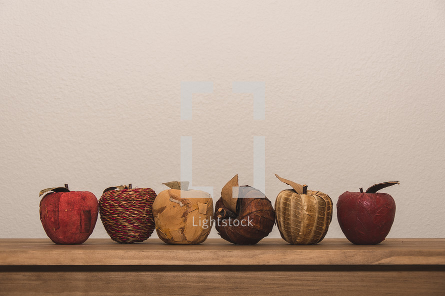 decorative fall apples 