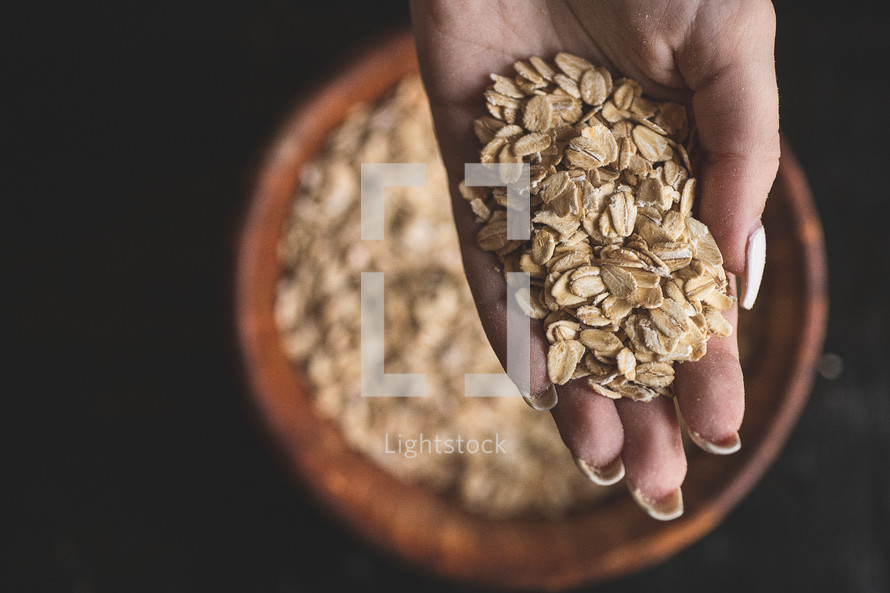 oats in a hand 