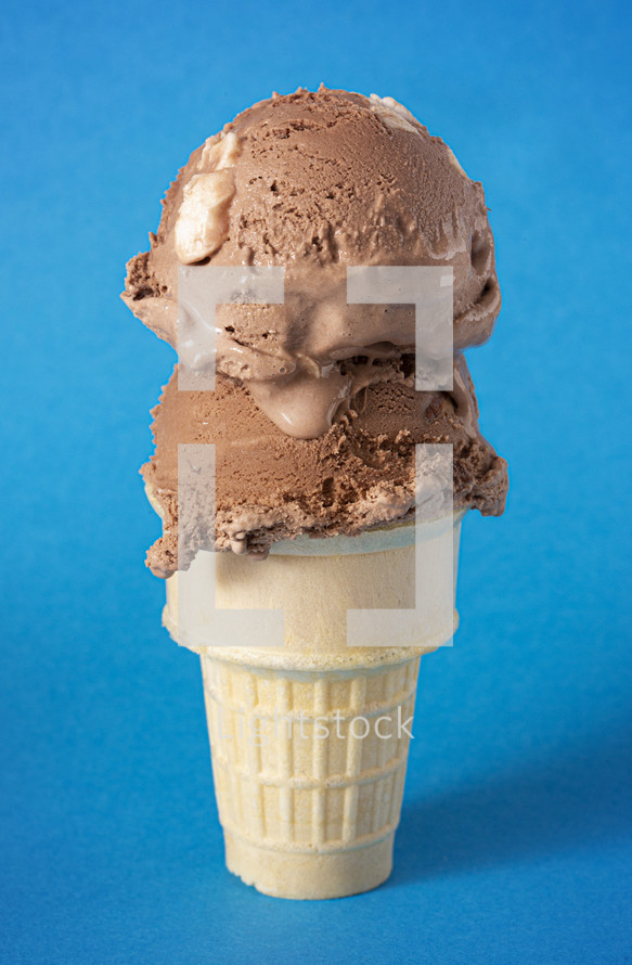 ice cream cone 