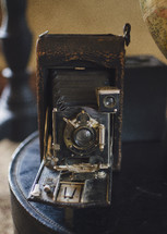 antique camera 