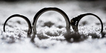 wedding bands in snow