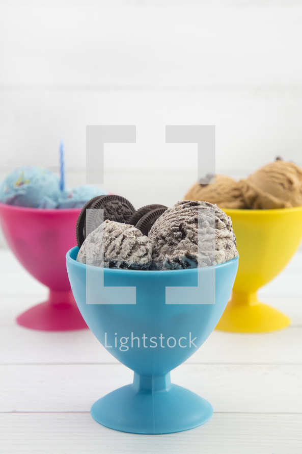 ice cream cups 