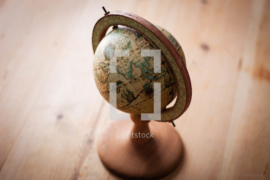 vintage globe 