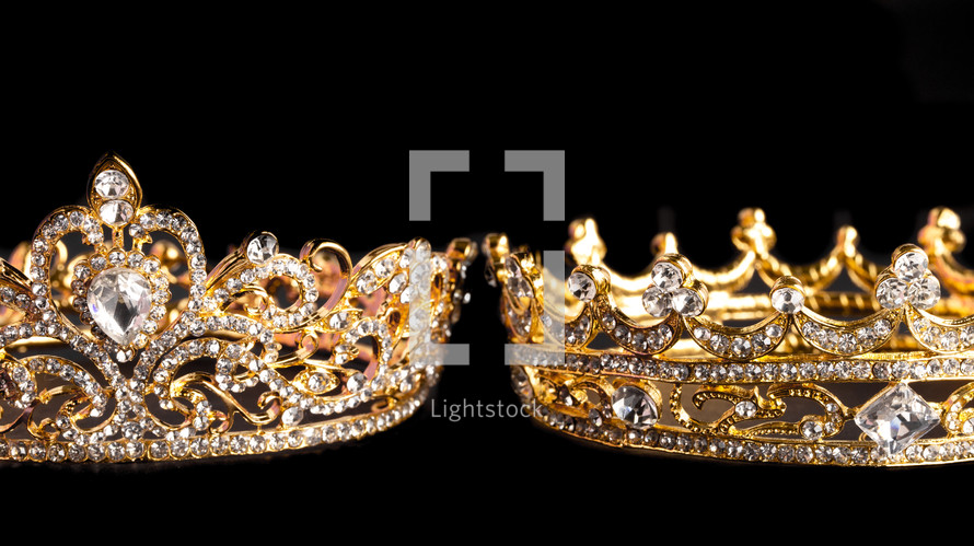 two crowns on a black background 