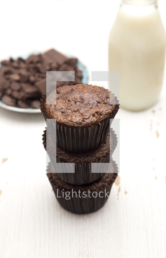 Whole Wheat Double Chocolate Chip Muffins with milk 