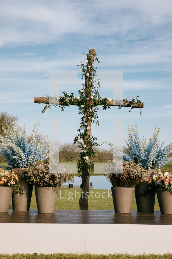 floral altar display with cross 