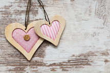 wooden heart decorations 