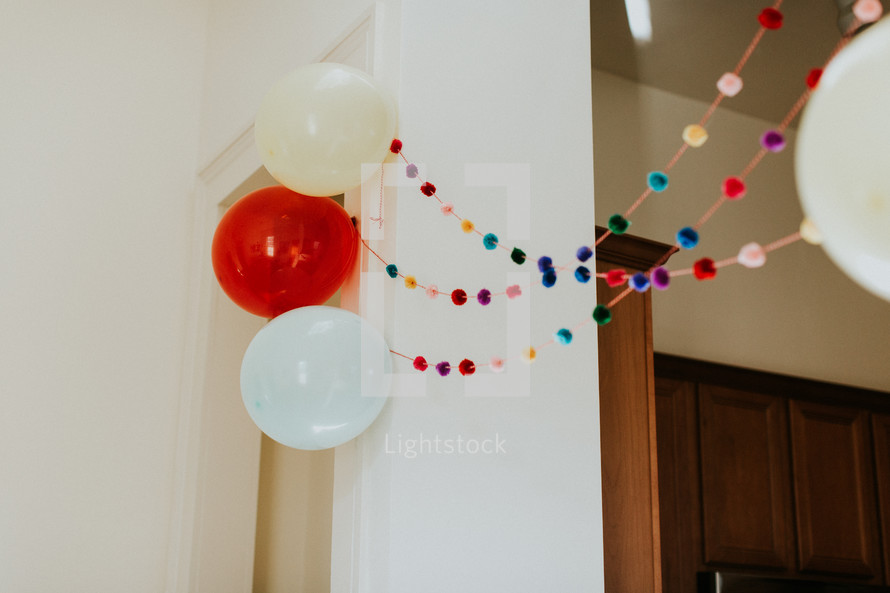 balloons and streamers 