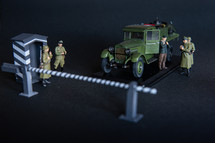 miniature people figurines - military 