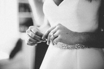 hands of a bride 