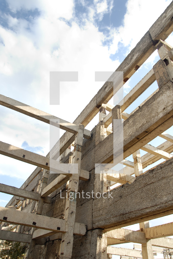 concrete support beams 