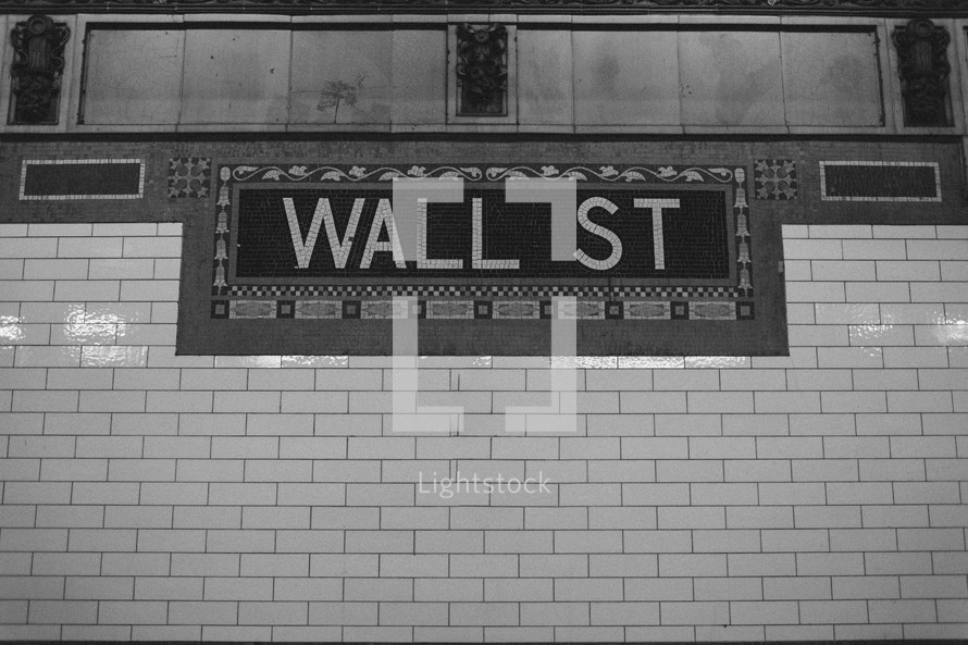 Wall St sign 