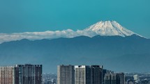 Time-lapse of Mount Fuji as seen from Tokyo.