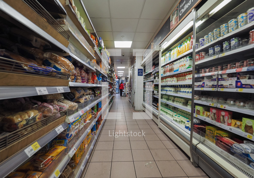 LONDON, UK - CIRCA JUNE 2017: Tesco Express supermarket aisle