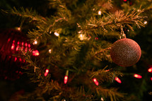 Christmas Tree Bulbs & Lights
