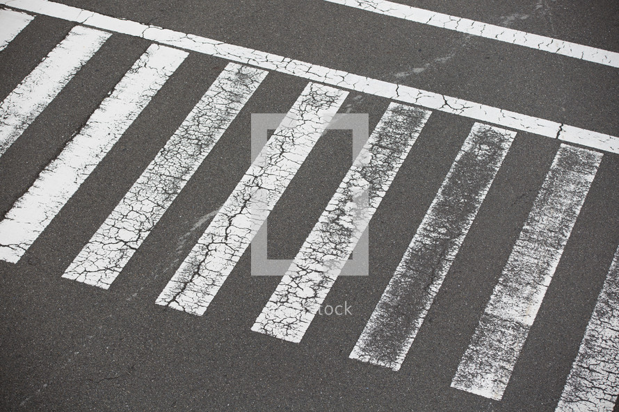 cross walk marking on pavement 