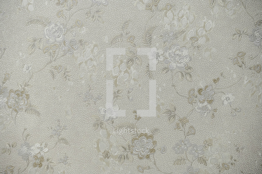Ornate floral pattern wallpaper