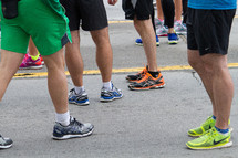 runners standing around before a marathon 