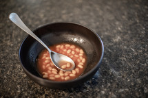 bowl of beans 