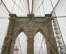bridge in NYC 