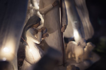 wooden nativity figurines 