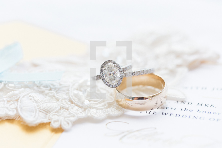 diamond ring and wedding band 